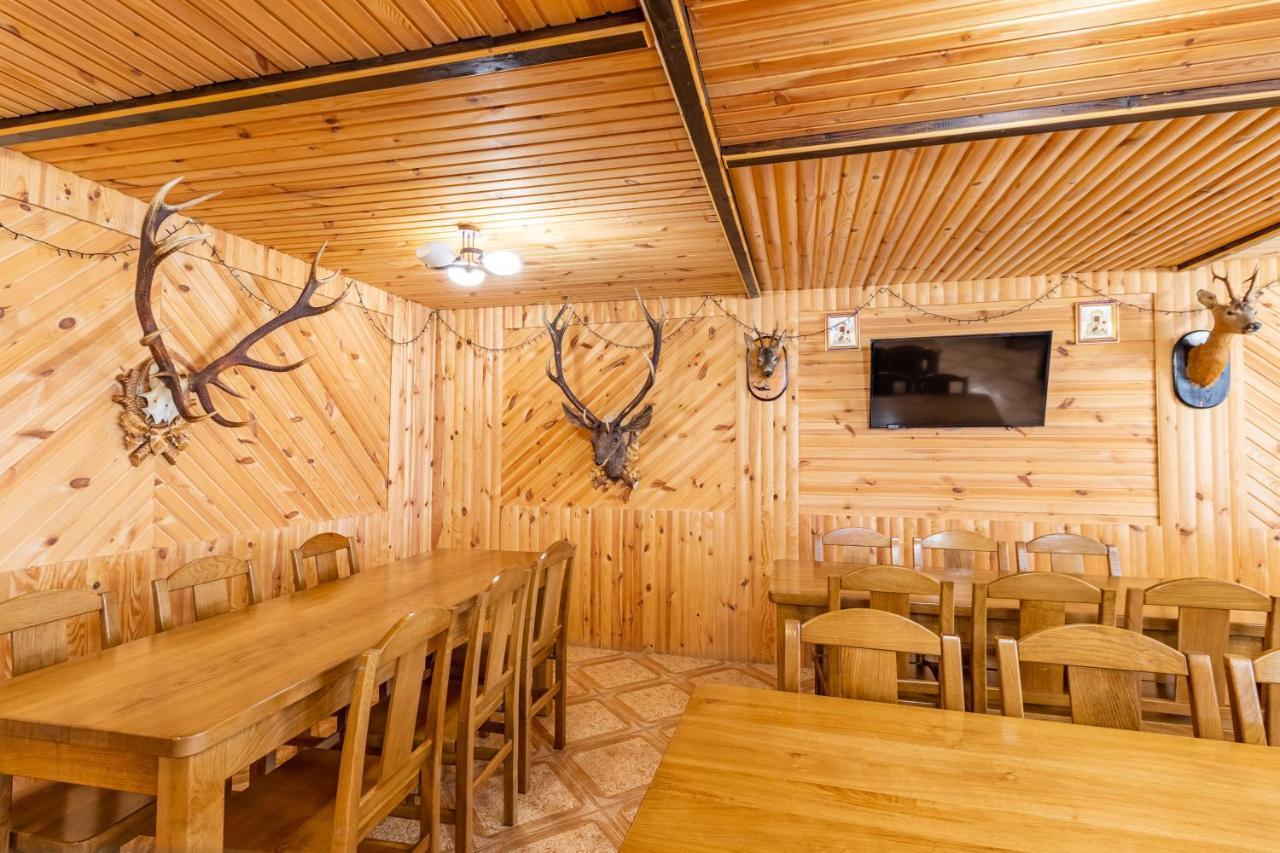 Zeleniy Bir Hotel Bukovel Eksteriør billede